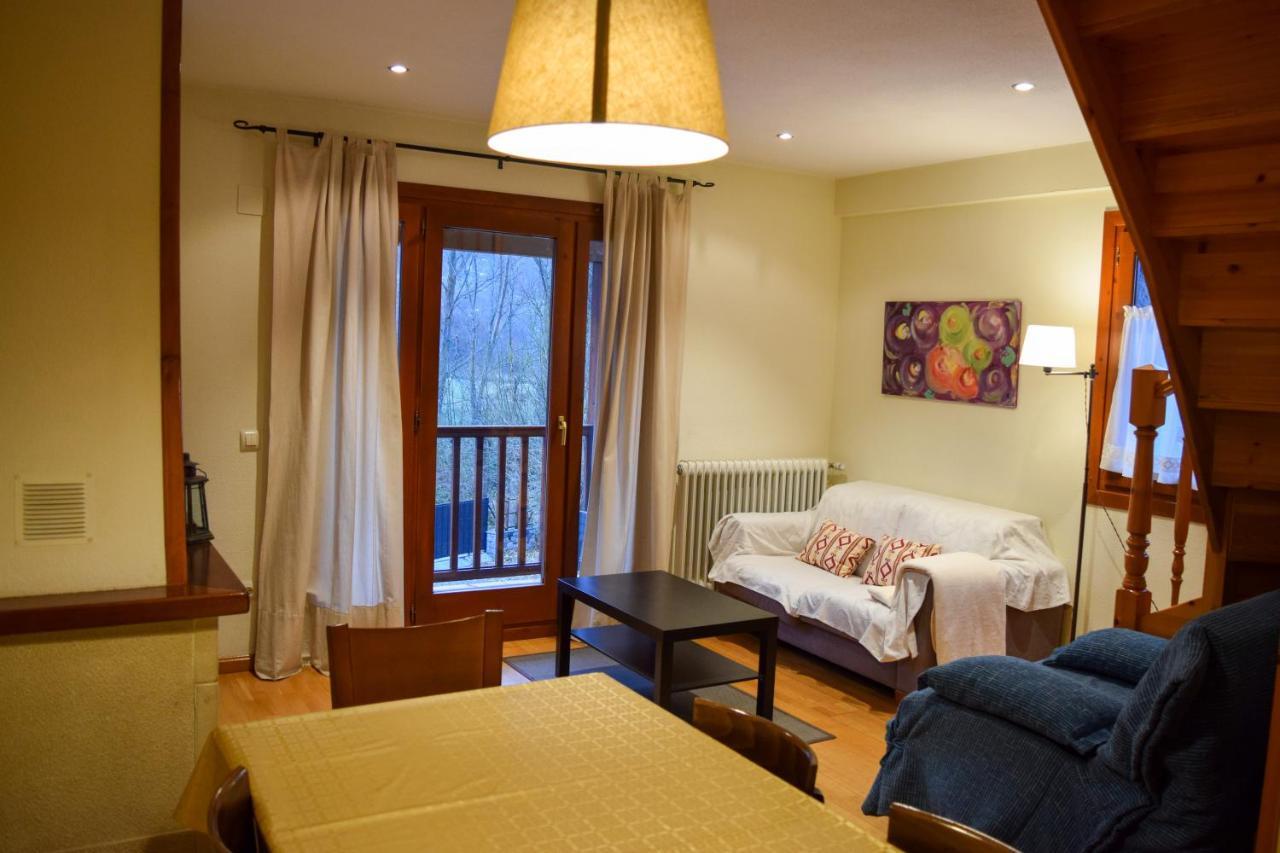 Duplex Con Vistas En Benasque Διαμέρισμα Εξωτερικό φωτογραφία